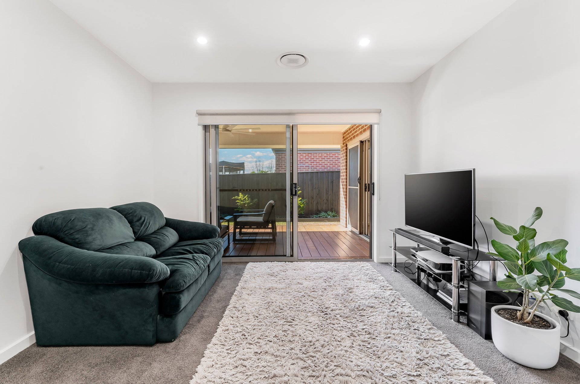 92 Sherwood Road, Chirnside Park image 6