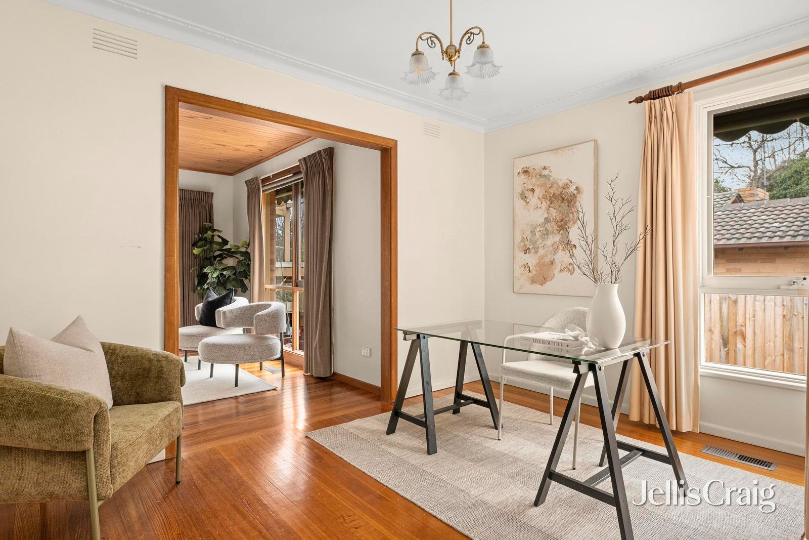 92 Somers Avenue, Macleod image 6