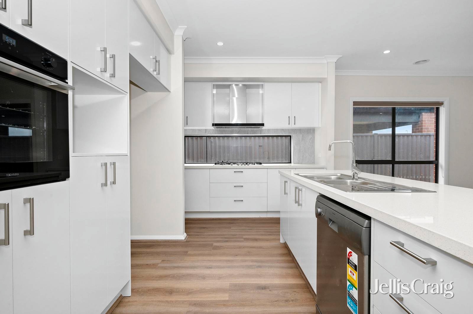 92 Verdale Drive, Alfredton image 2