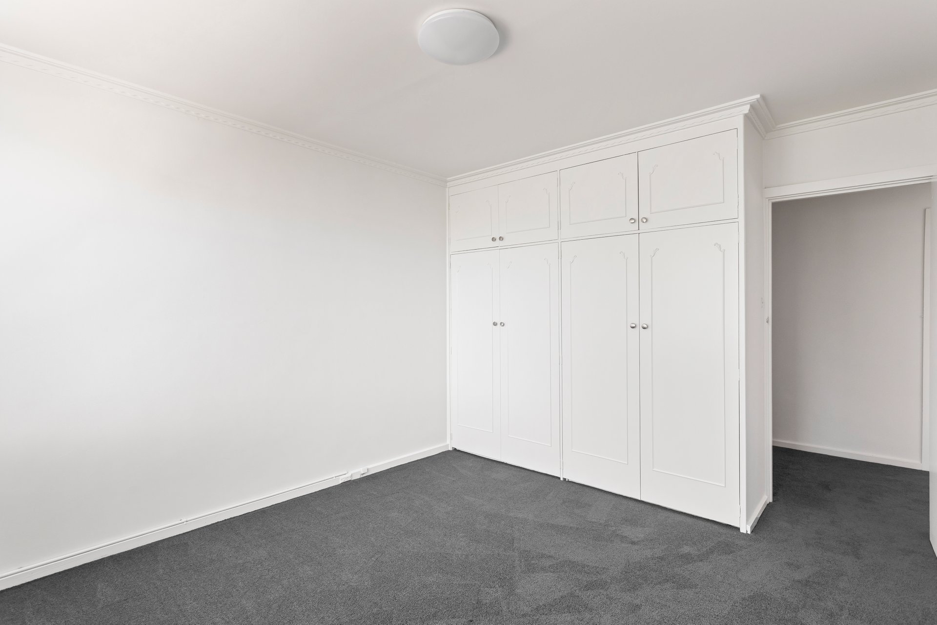 Property Gallery Thumbnail 7