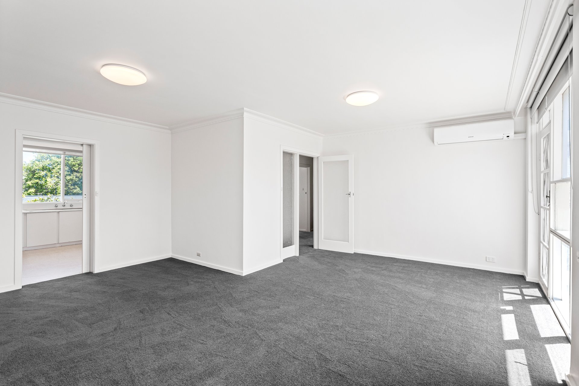 Property Gallery Thumbnail 2