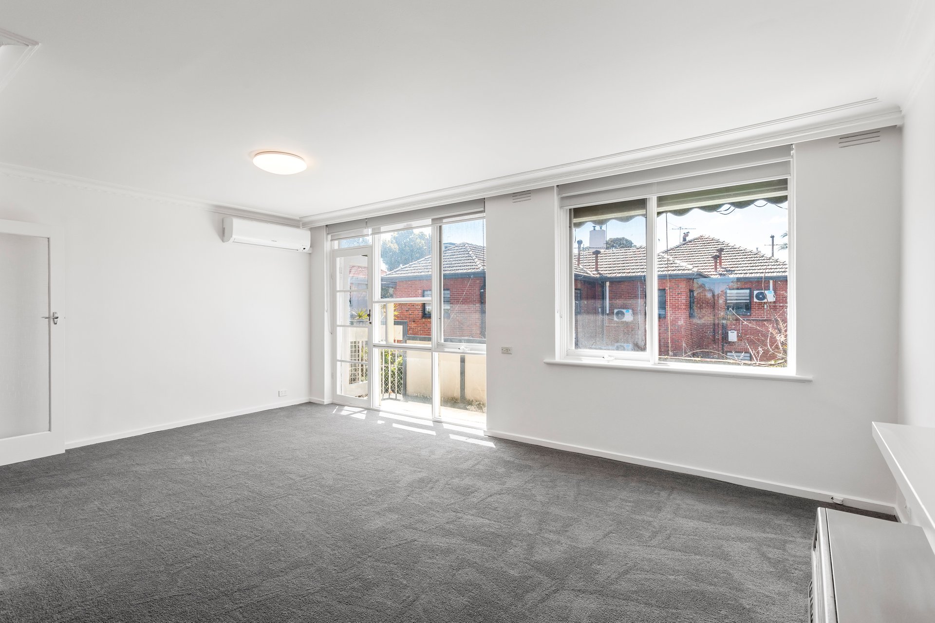 Property Gallery Thumbnail 5