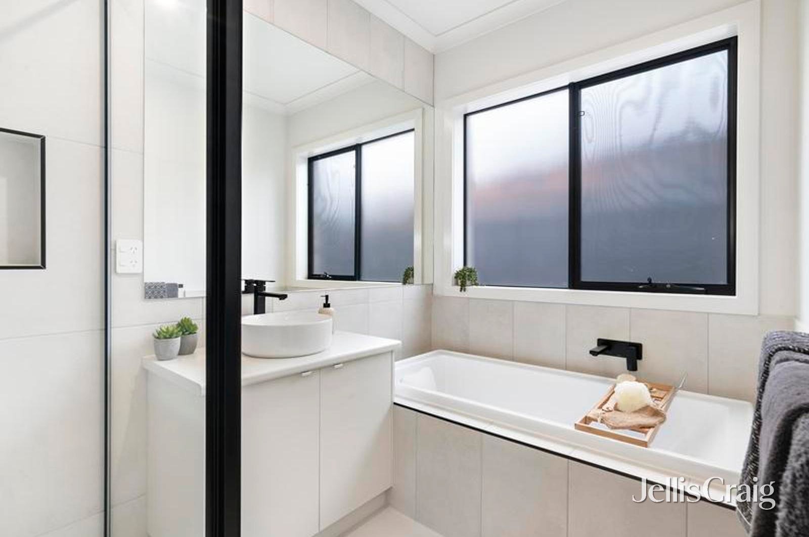 92 Willoby Drive, Alfredton image 8