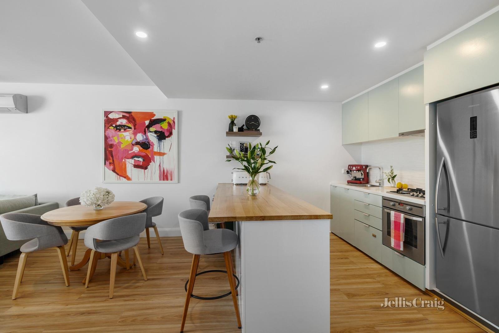 920/32 Bray Street, South Yarra image 5