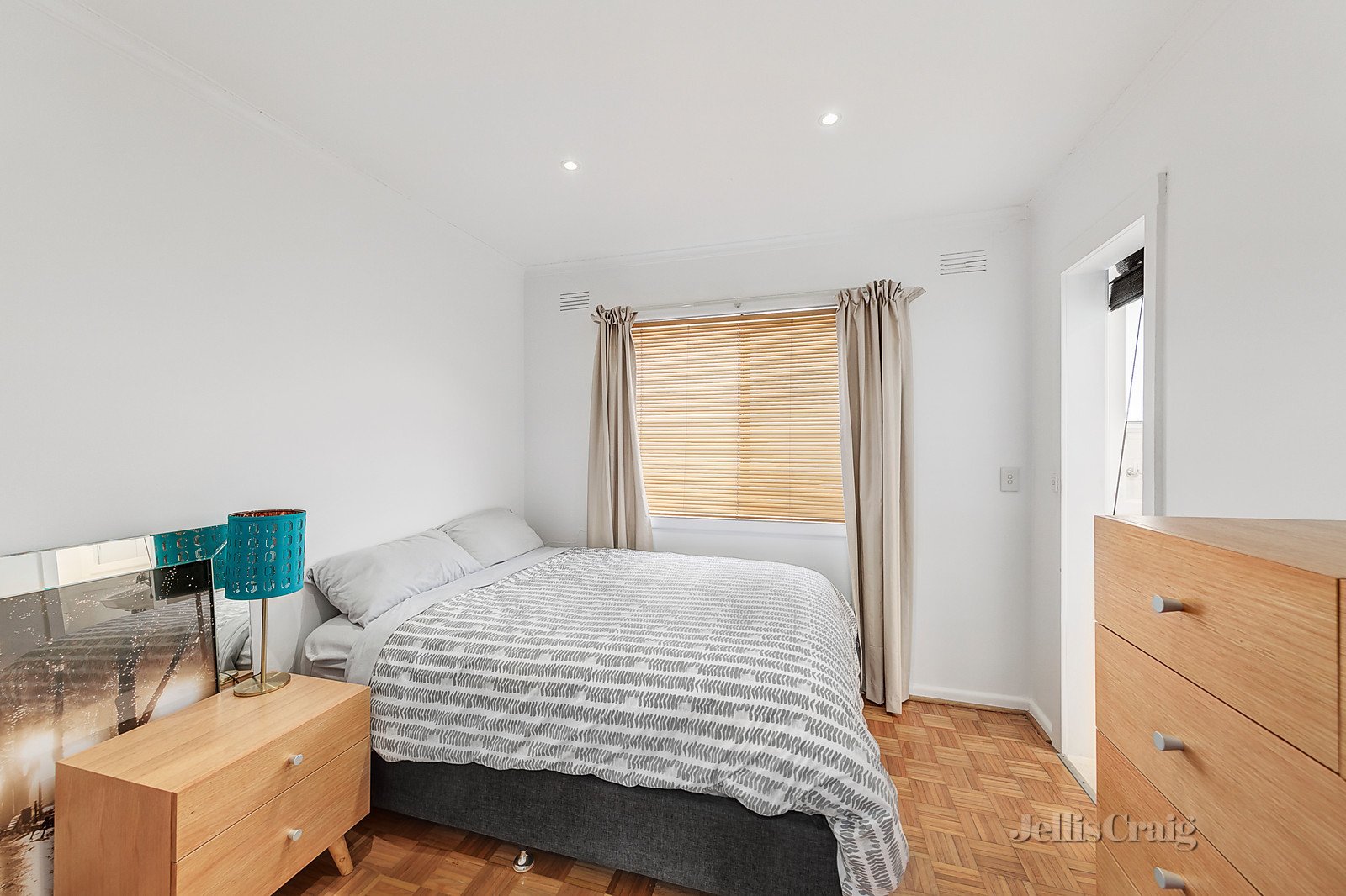 9/208 Gillies Street, Fairfield image 3