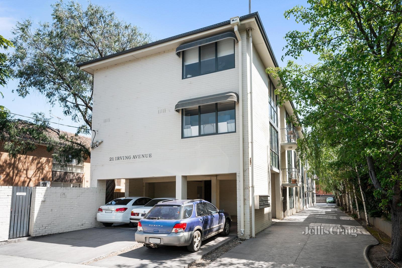 9/21 Irving Avenue, Prahran image 2