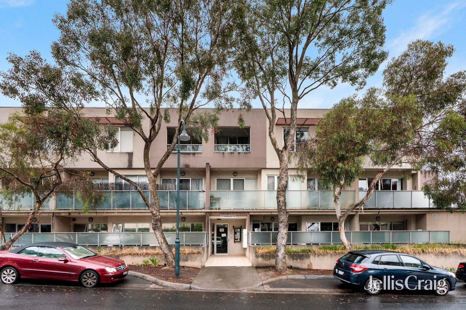 9/213 Normanby Road, Notting&nbsp;Hill image 1