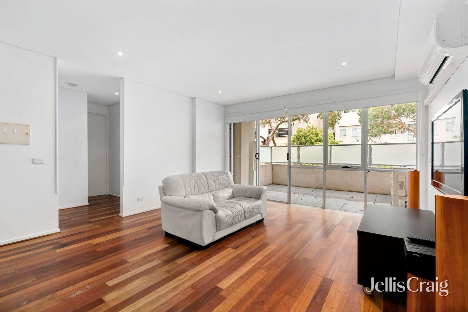 9/213 Normanby Road, Notting&nbsp;Hill image 6