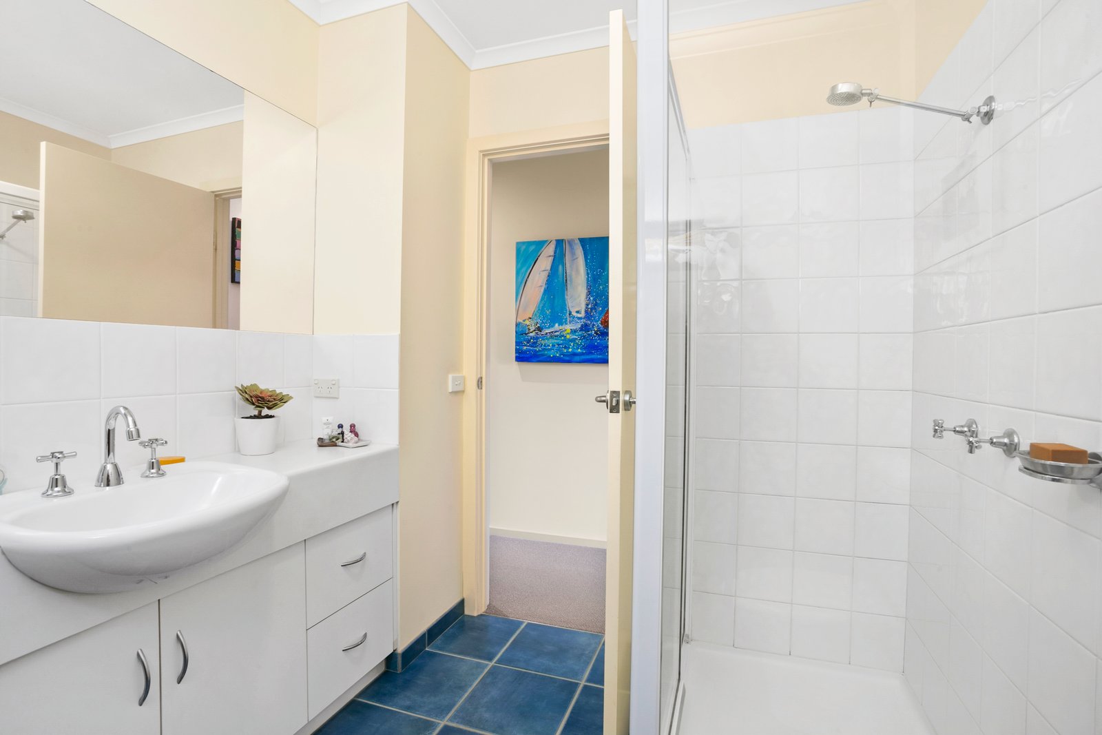 Property Gallery Thumbnail 11
