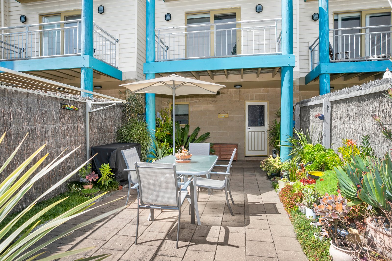 Property Gallery Thumbnail 12