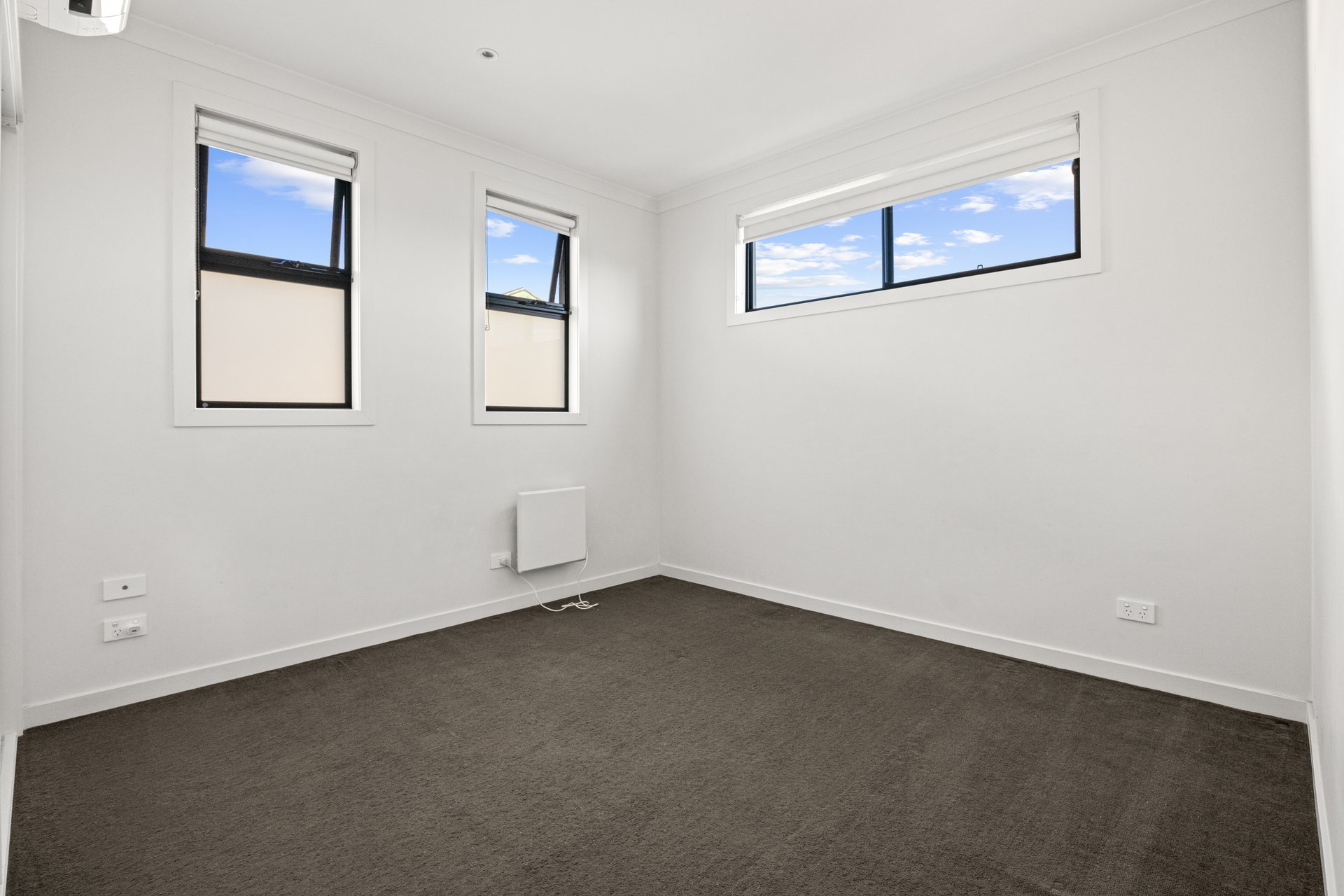 9/237 Dunns Road, Mornington image 6