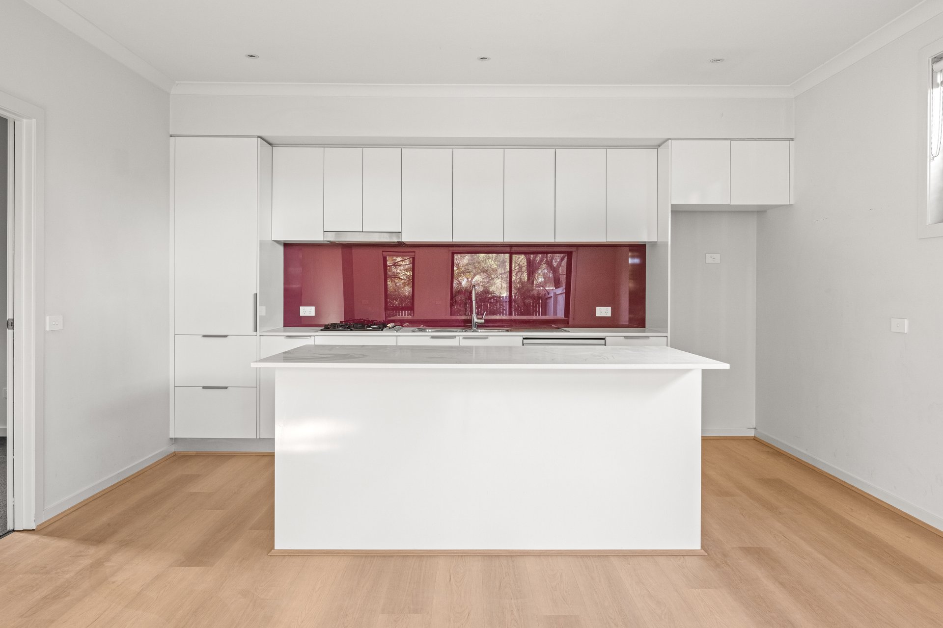 9/237 Dunns Road, Mornington image 5