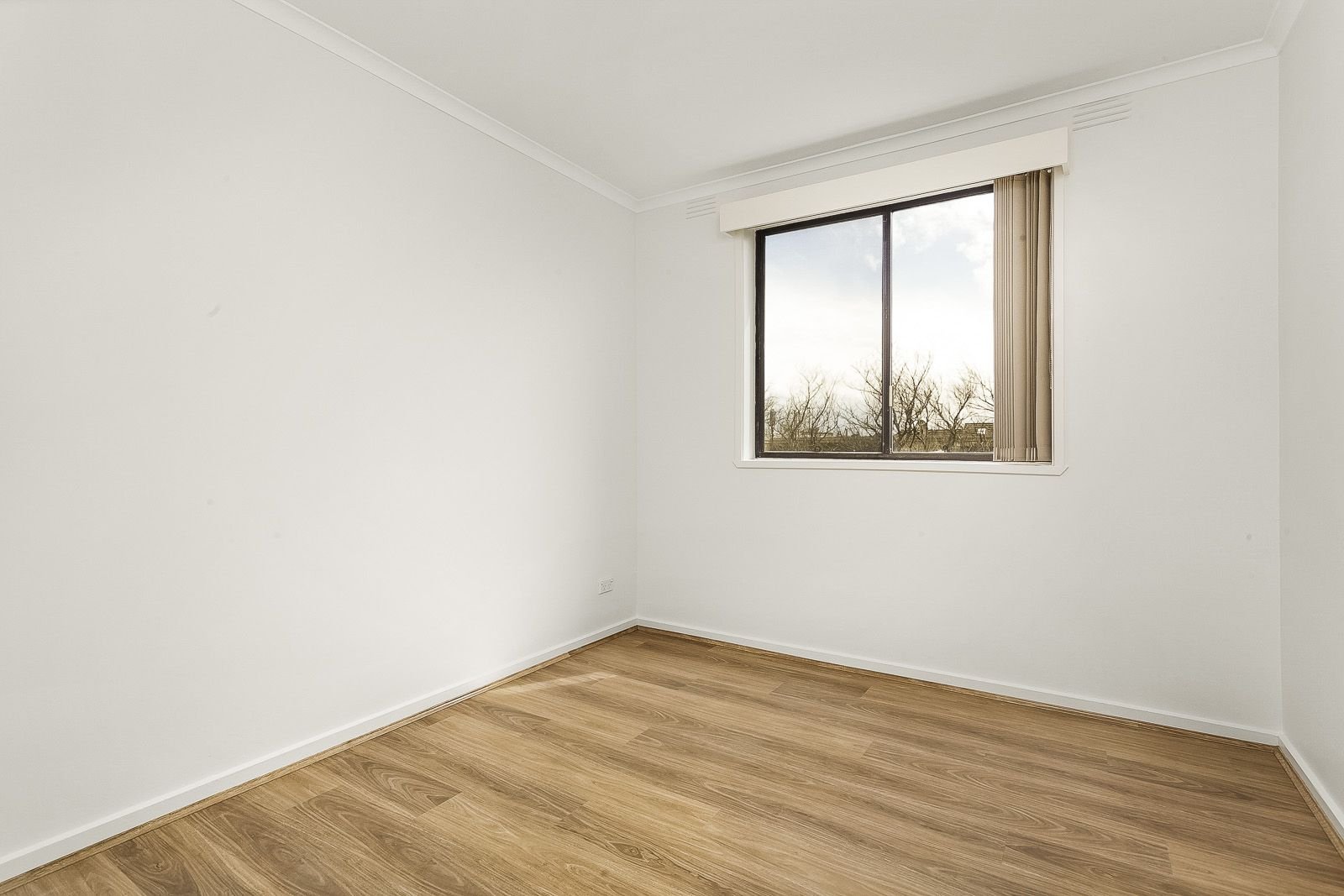 Property Gallery Thumbnail 5