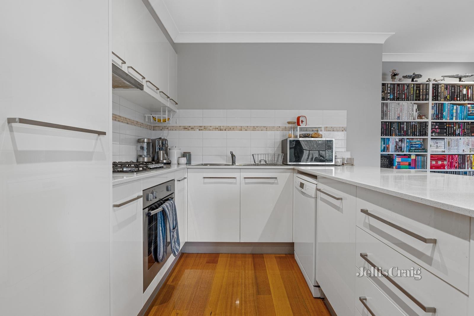 9/25 King Street, Bayswater image 5