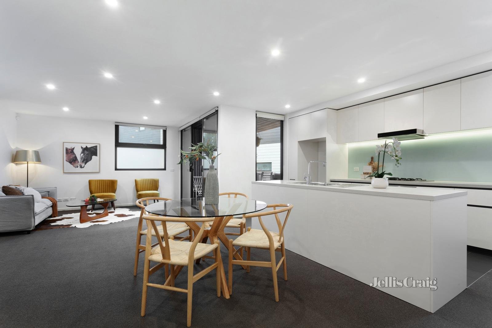 9/257 Canterbury Road, Forest Hill image 3
