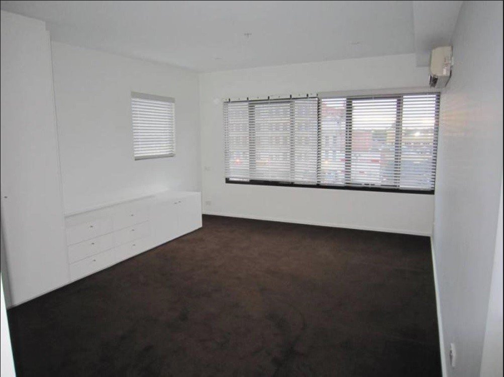 9 / 27 Izett Street Prahran