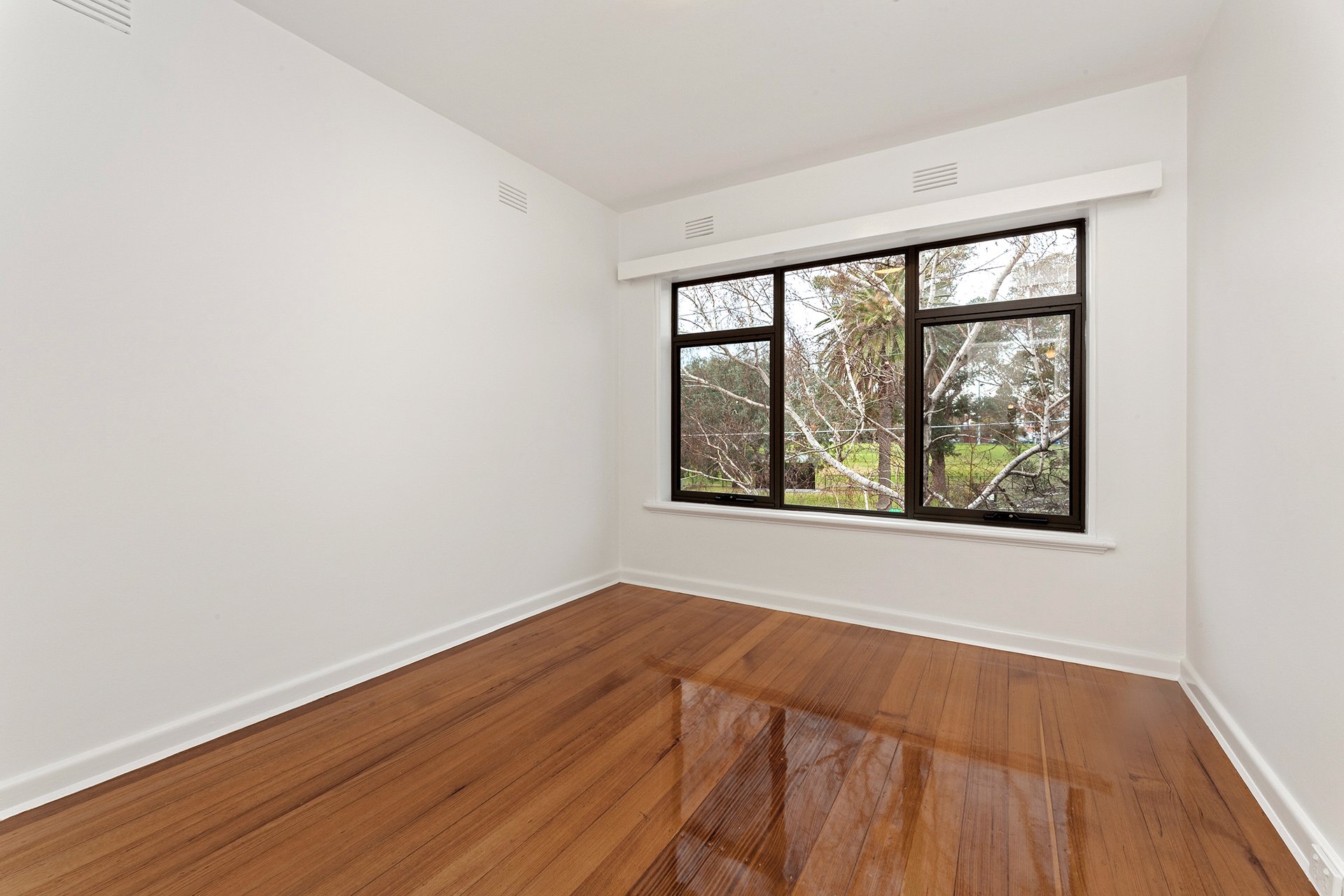 9 / 29 Spenser Street St Kilda