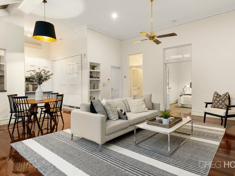 93 Armstrong Street, Middle Park image 5