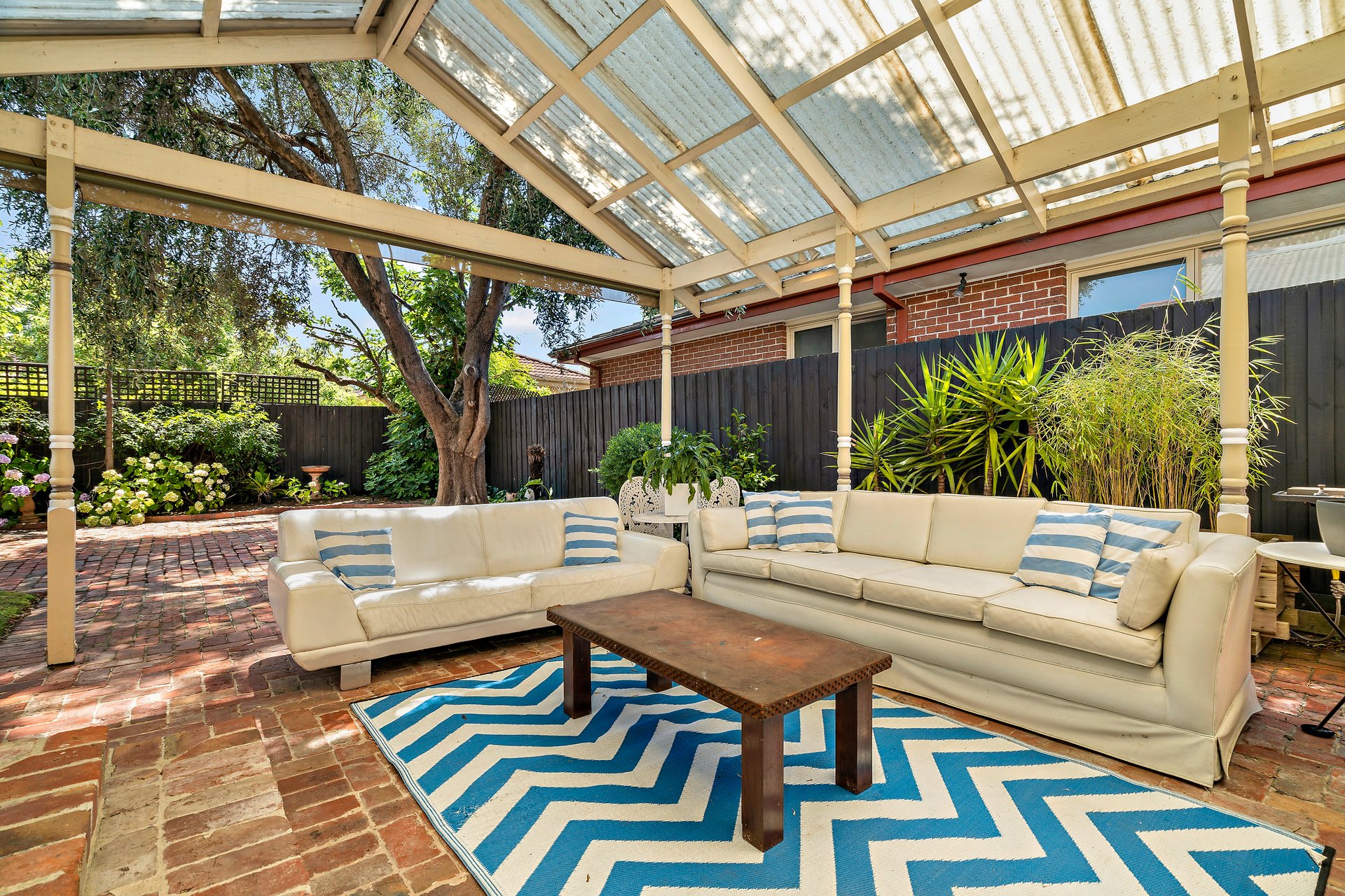 Property Gallery Thumbnail 11