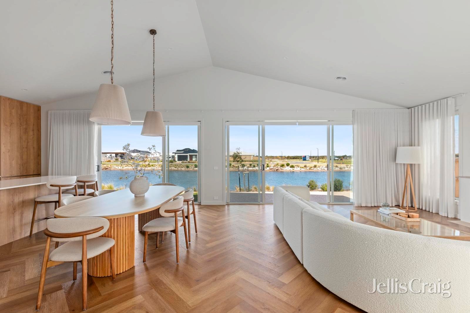 93 Coquina Drive, Point Lonsdale image 2