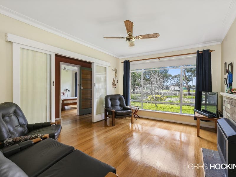 93 Fifth Avenue, Altona North image 3