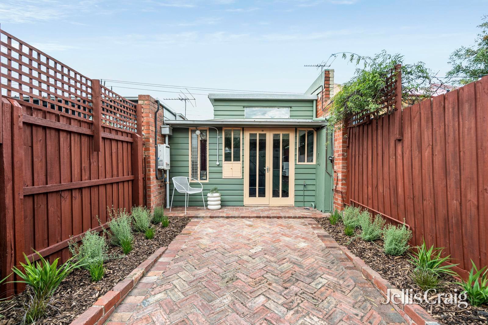 93 Glenlyon Road, Brunswick image 6