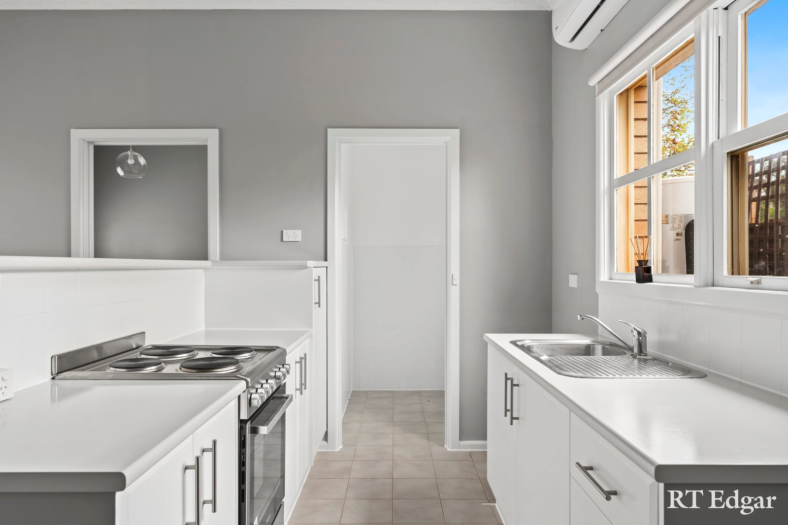 Property Gallery Thumbnail 4