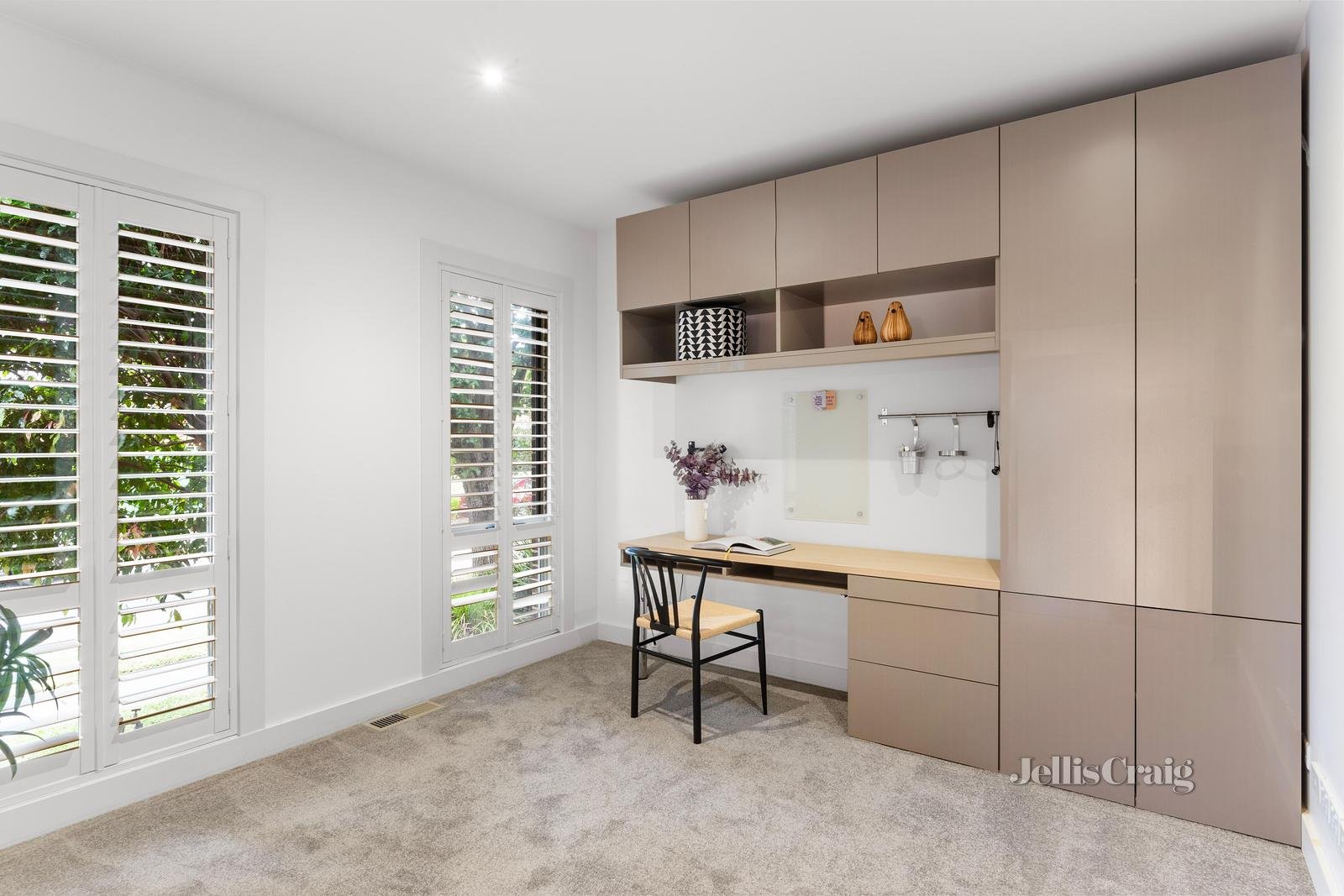93 Hilton Street, Mount Waverley image 4