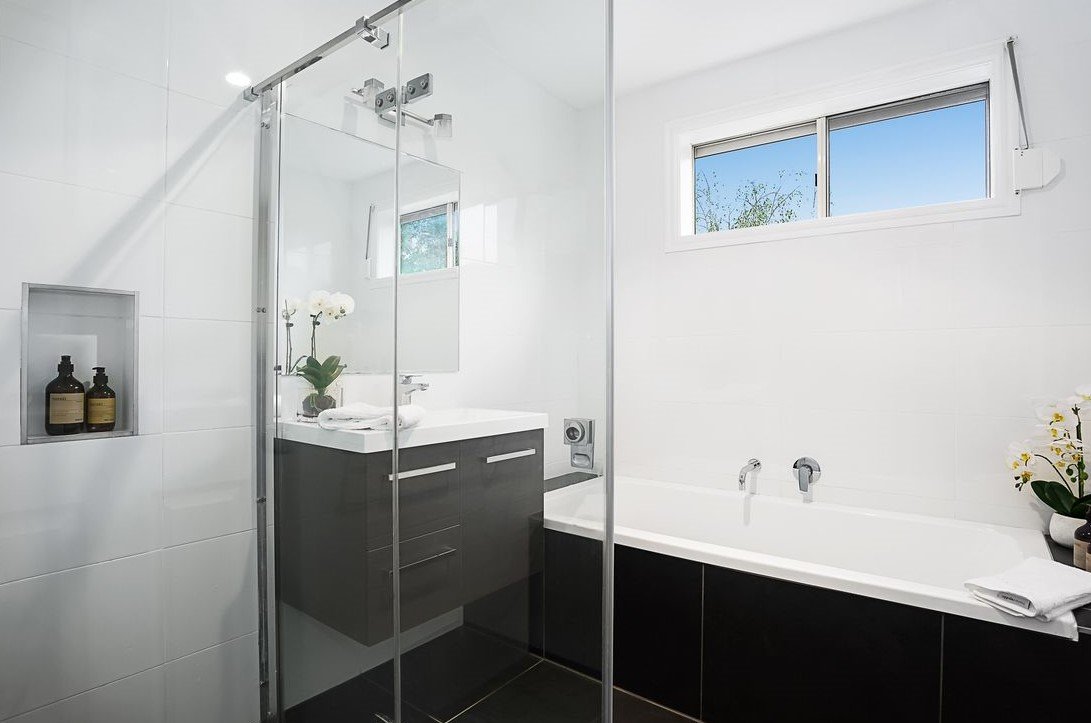 Property Gallery Thumbnail 2