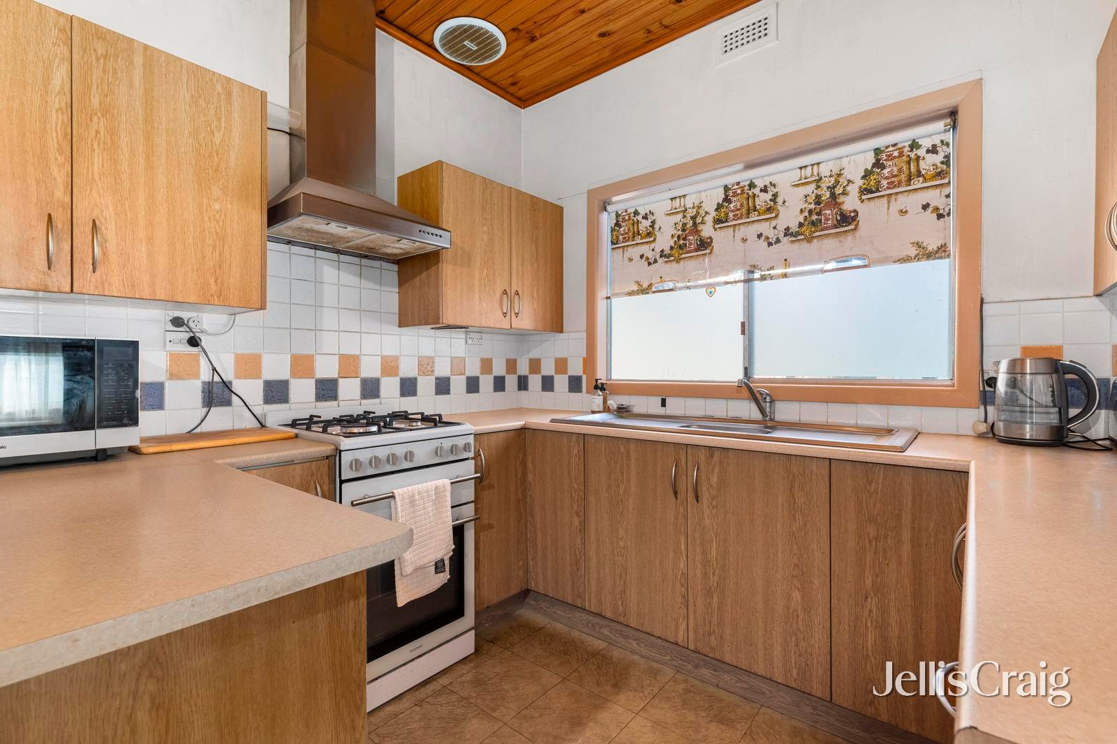 93 Tucker Road, Bentleigh image 5