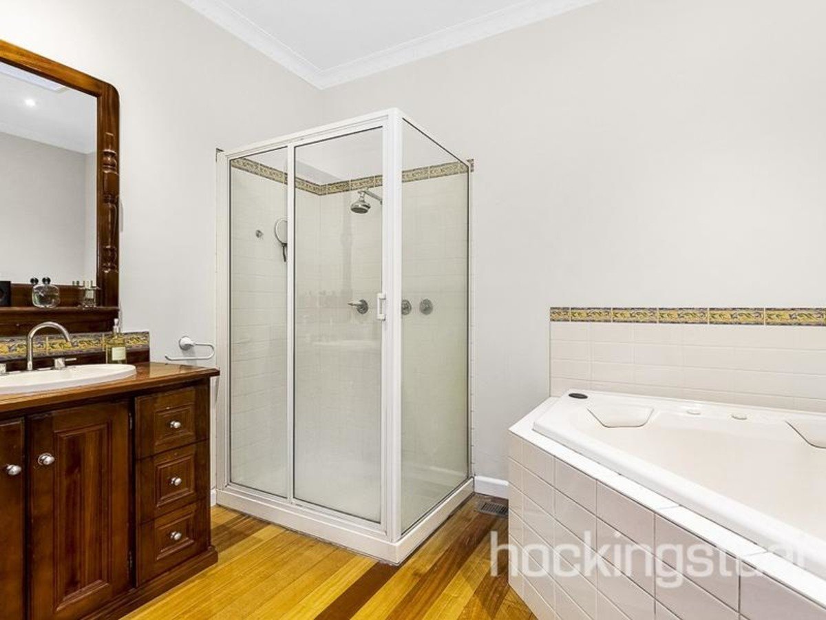 93 Watts Street, Box Hill North image 7