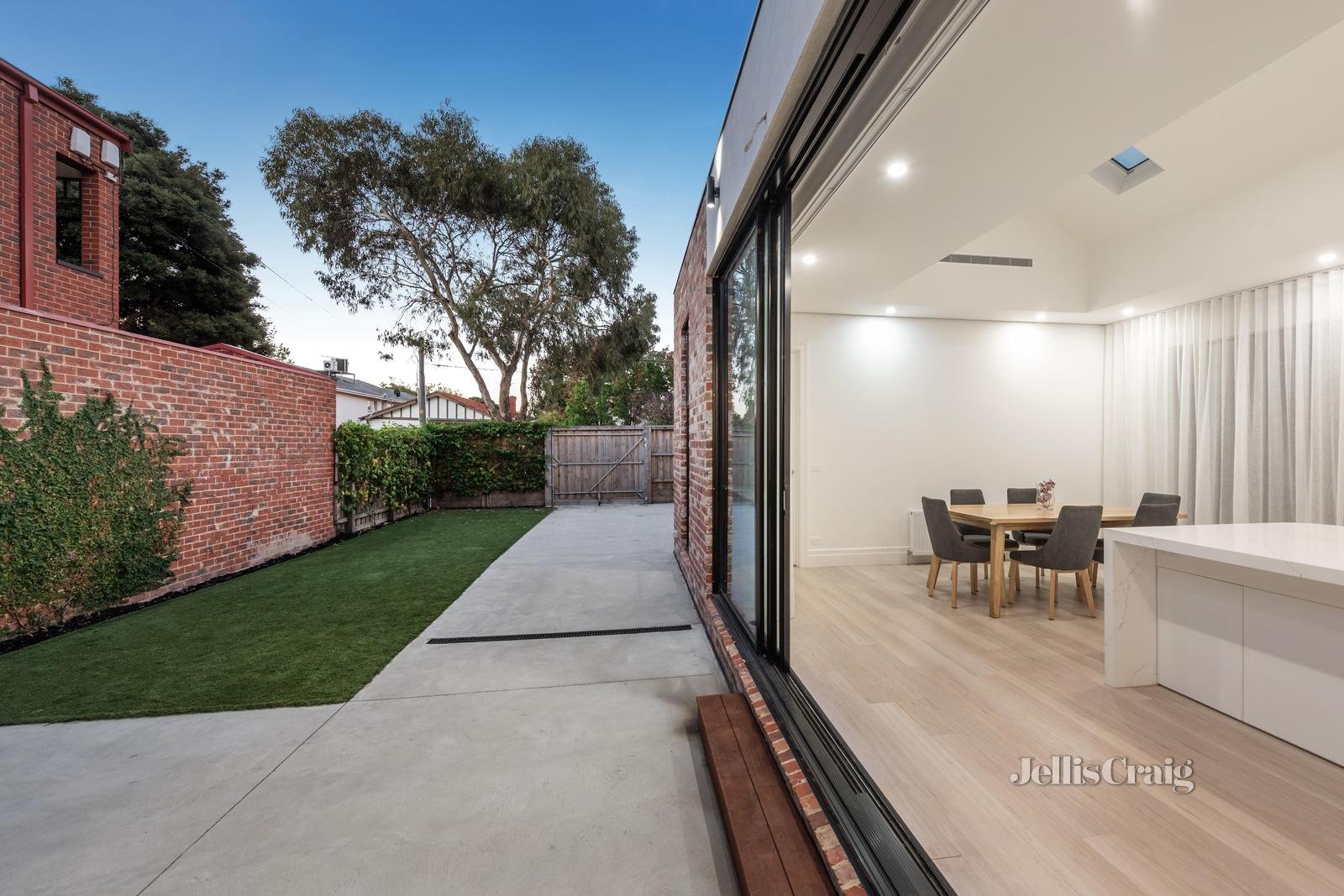 93 Willesden Road, Hughesdale image 11