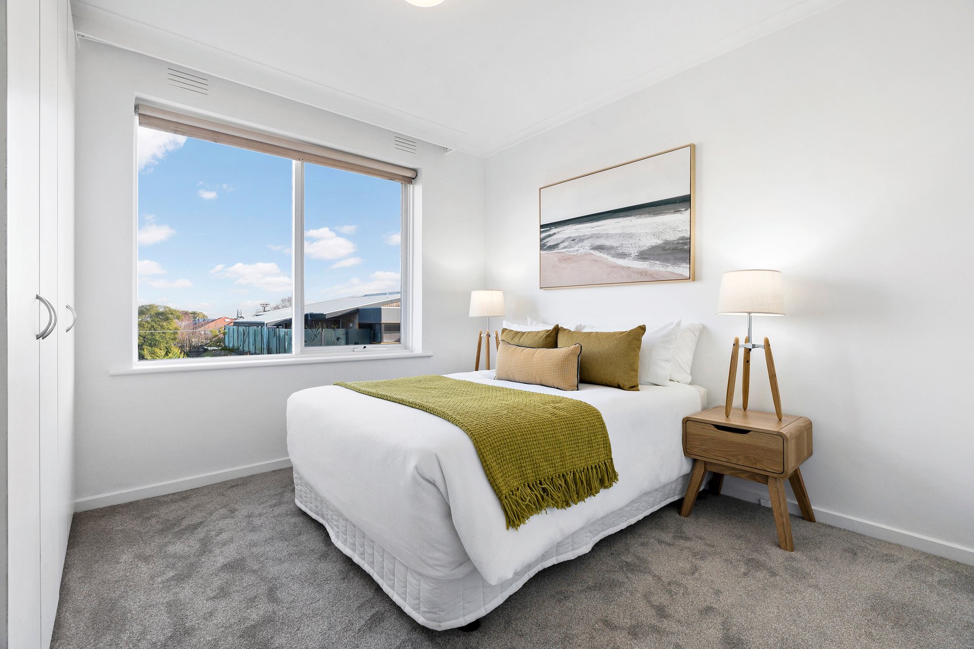 Property Gallery Thumbnail 8