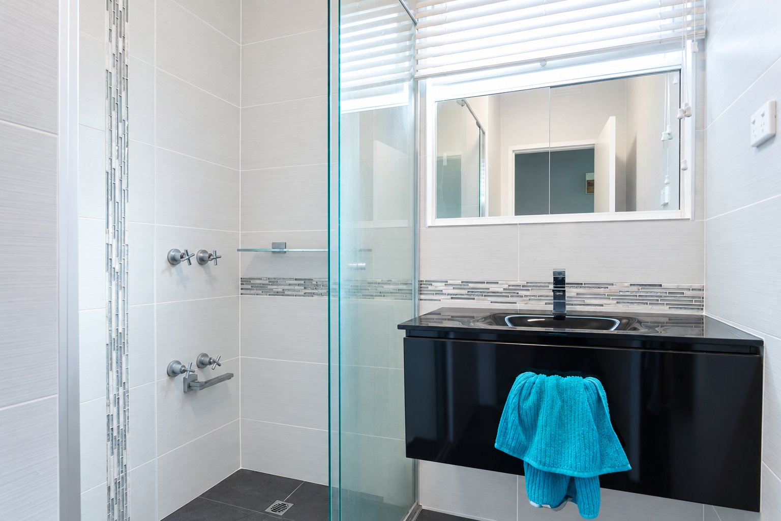 9/307 Riversdale Road, Hawthorn image 5