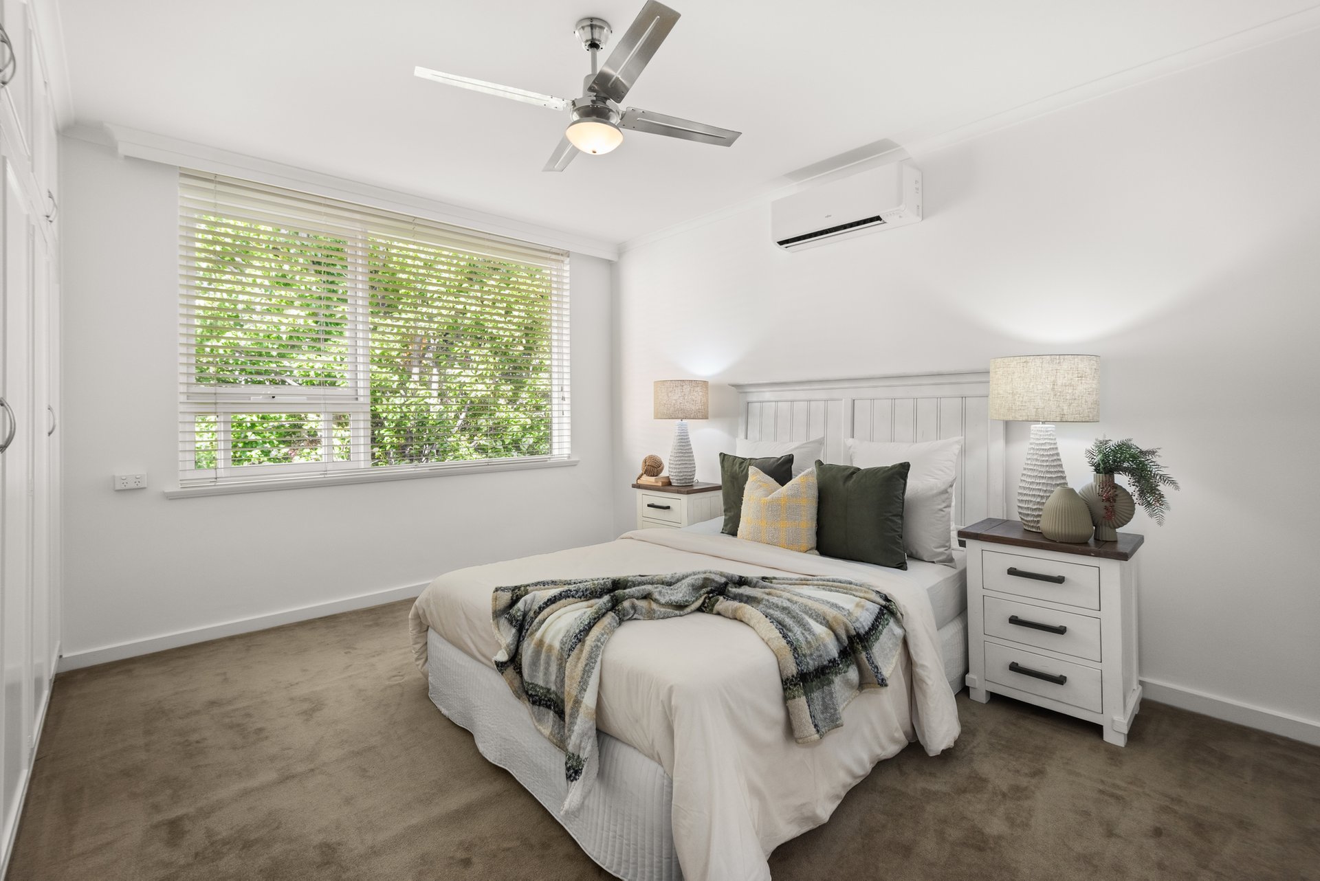 9 / 31 Dickens Street Elwood