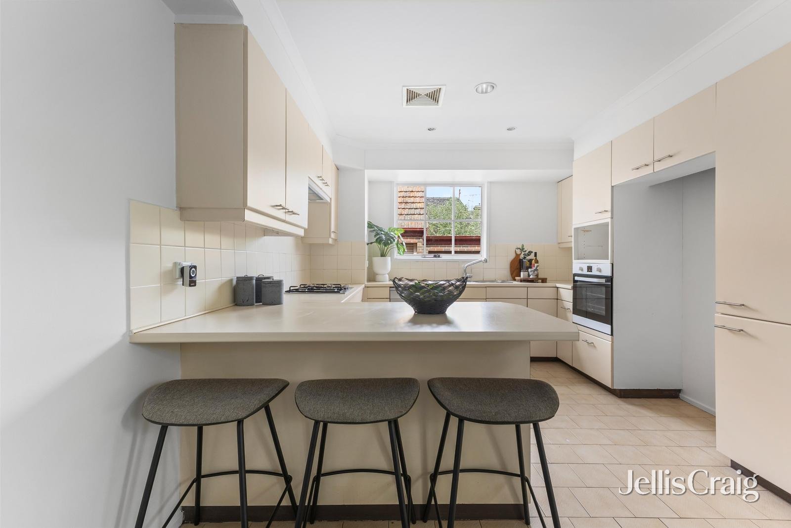 9/312-326 Barkers Road, Hawthorn image 4