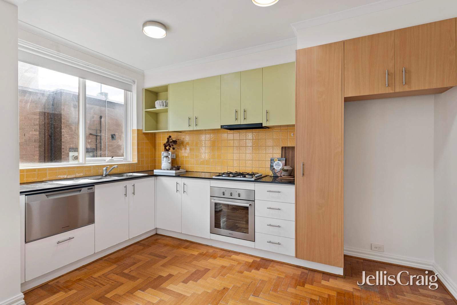9/313 Dandenong Road, Prahran image 4