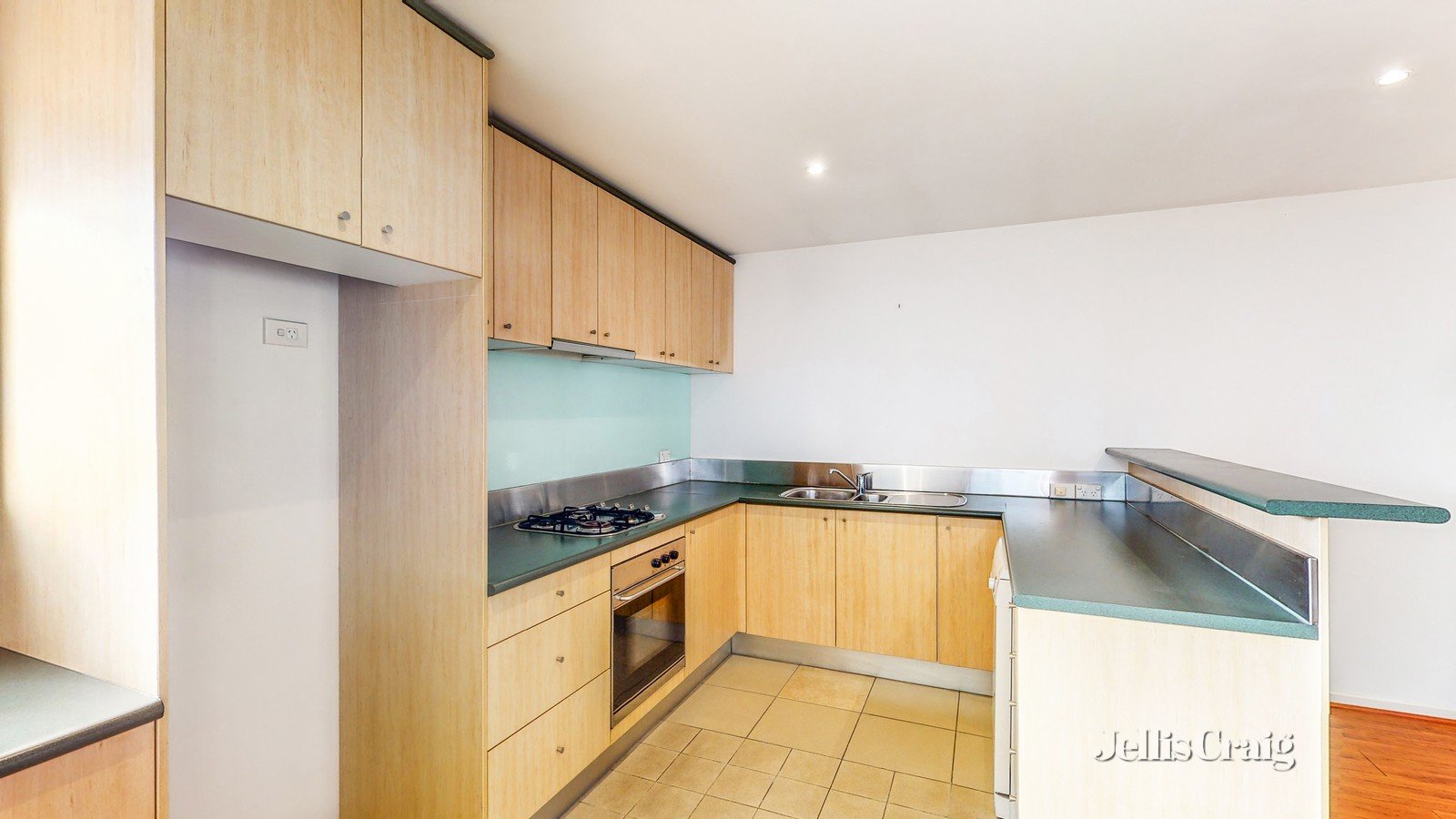 9/33-35 Burke Road, Malvern East image 4