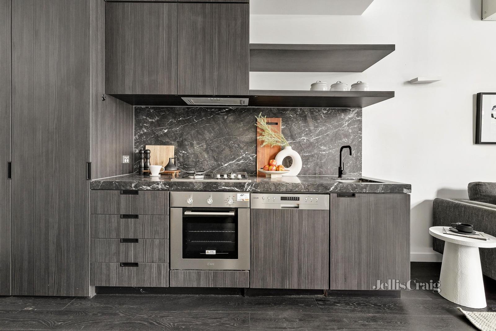 9/33 Blackwood Street, North Melbourne image 3