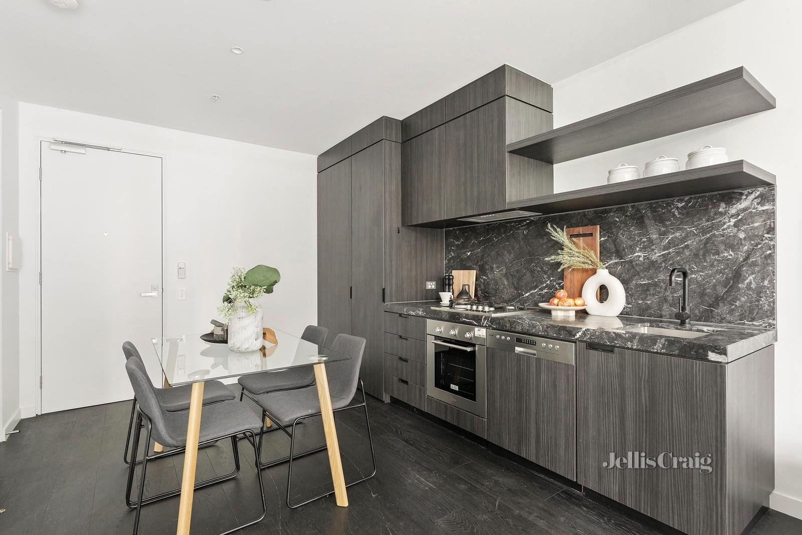 9/33 Blackwood Street, North Melbourne image 4