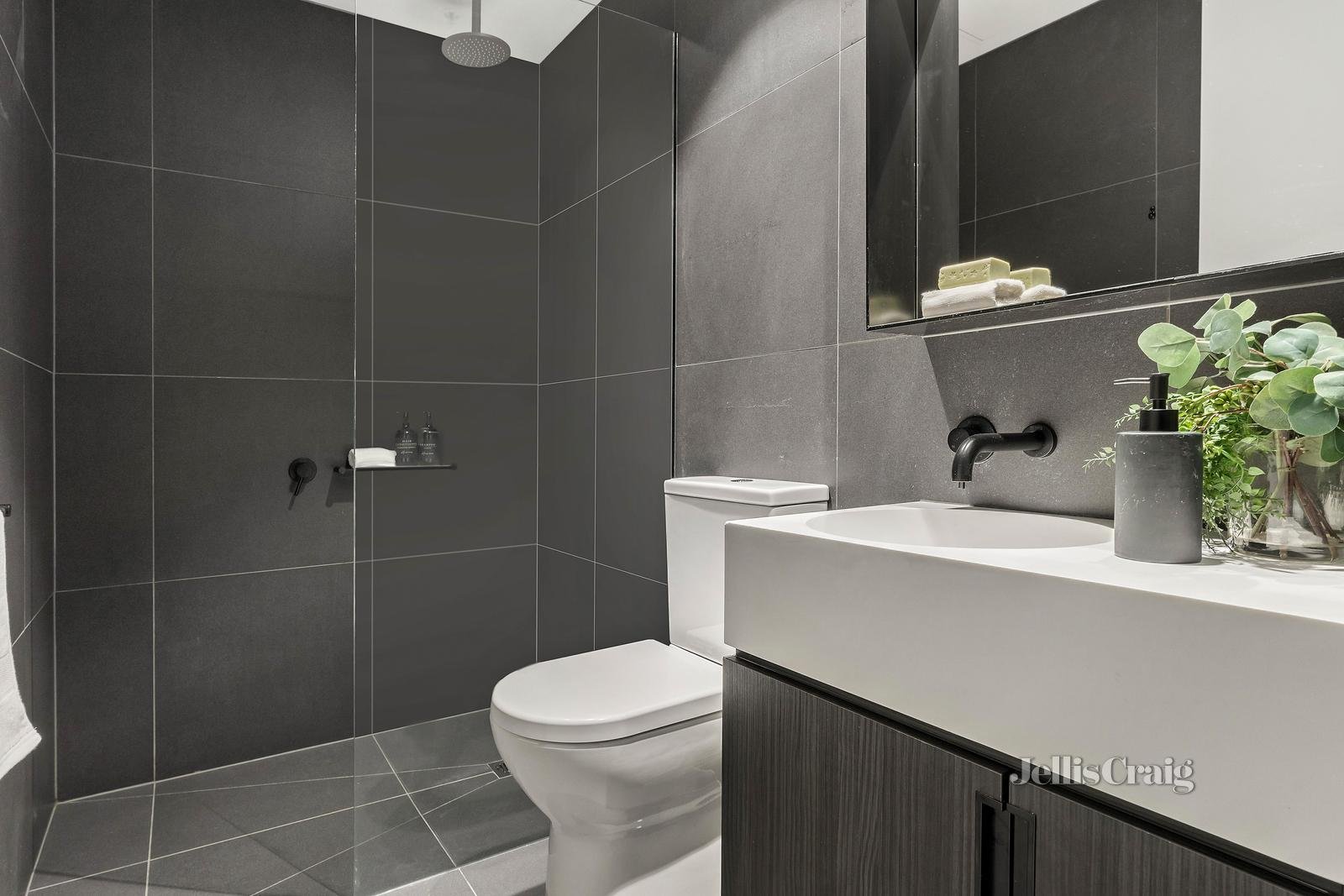 9/33 Blackwood Street, North Melbourne image 6