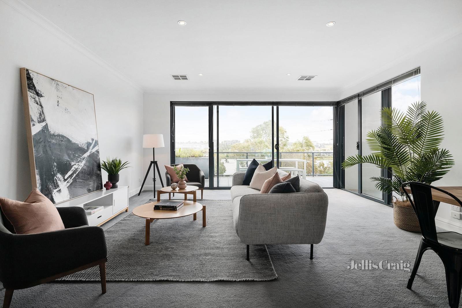 9/33 Fisher Parade, Ascot Vale image 2
