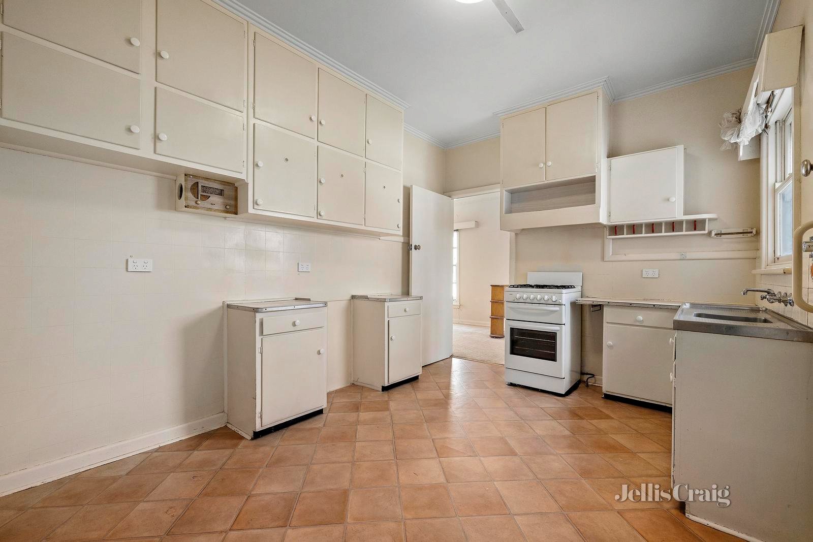 933 Station Street, Box Hill North image 5