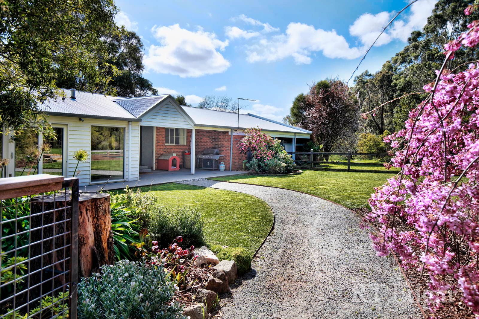 Property Gallery Thumbnail 4