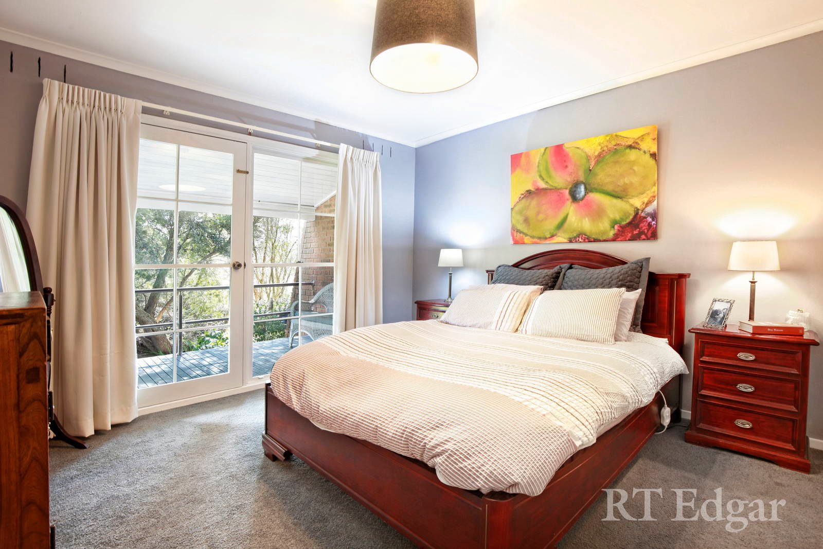 Property Gallery Thumbnail 11