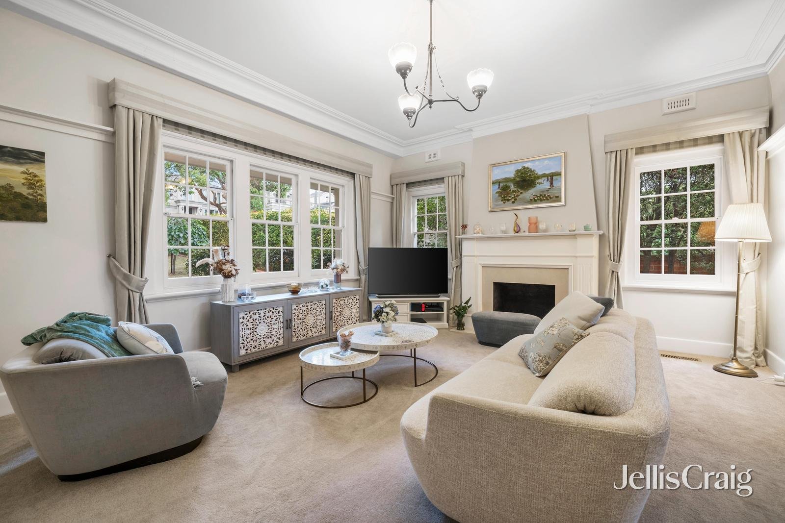 934 Toorak Road, Camberwell image 2