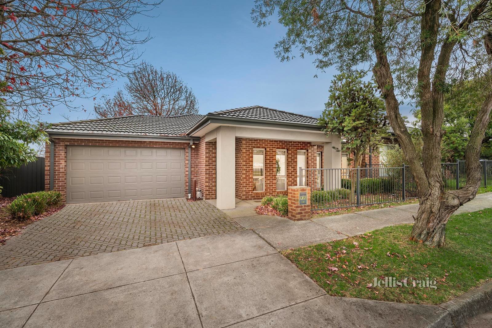 935 Mountain Highway, Bayswater image 1