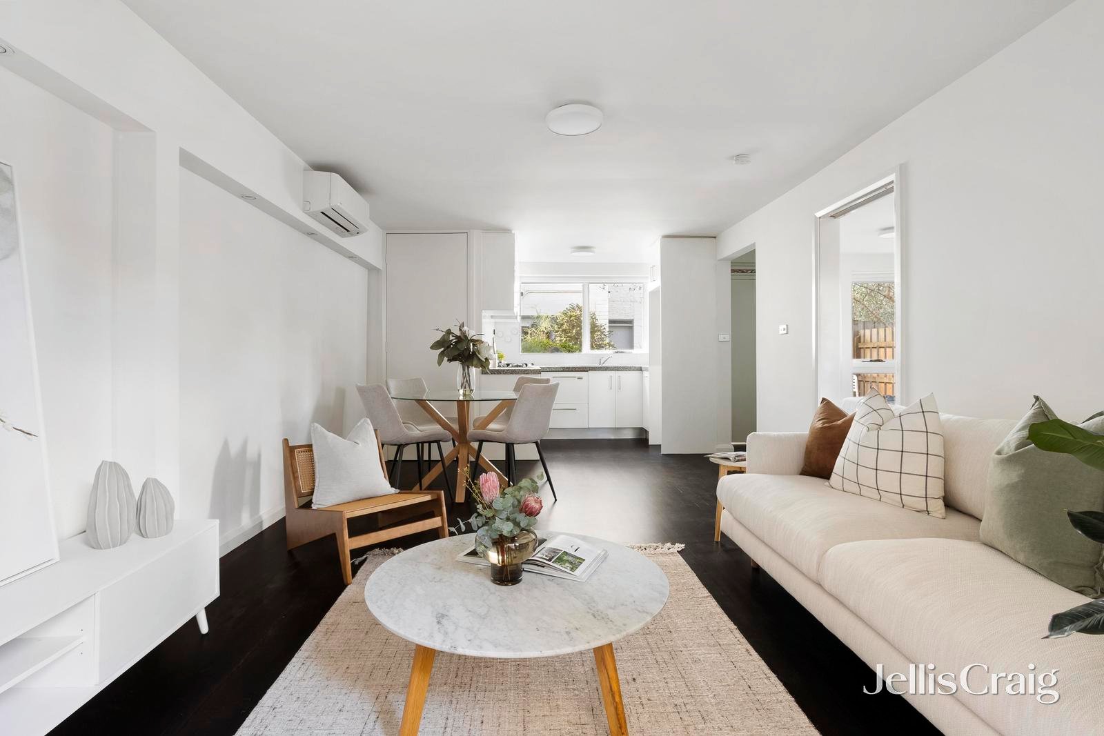 9/35 Park Crescent, Fairfield image 1