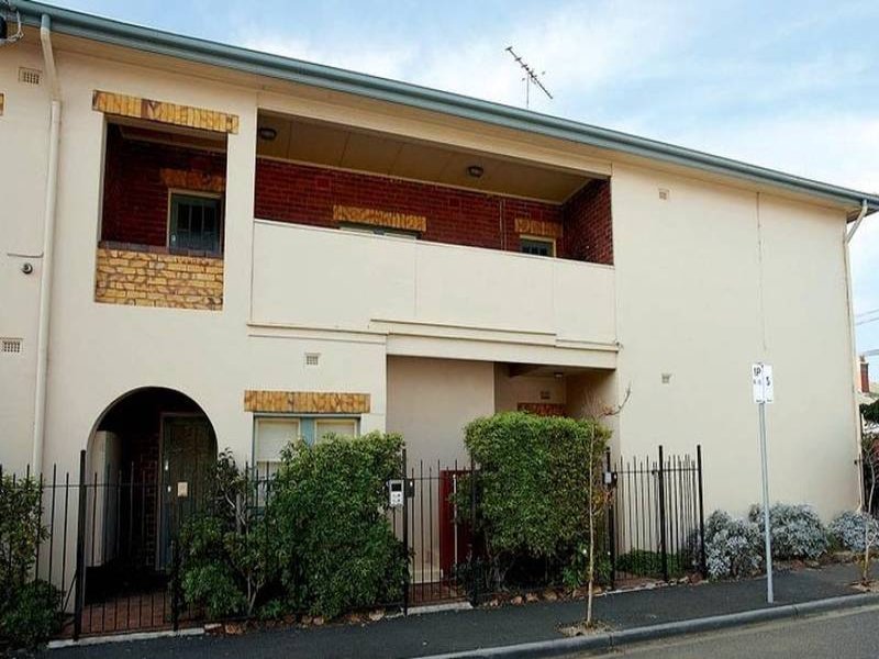 9/36 Philipson Street, Albert Park image 1