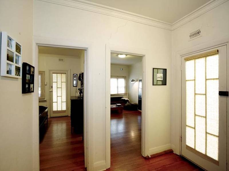 9/36 Philipson Street, Albert Park image 3